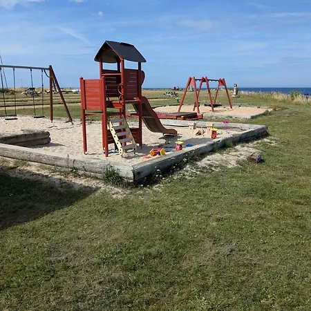 빌라 Lovely 2-story By The Sea On Bornholm 스바네케